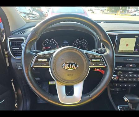 2022 Kia Sportage EX