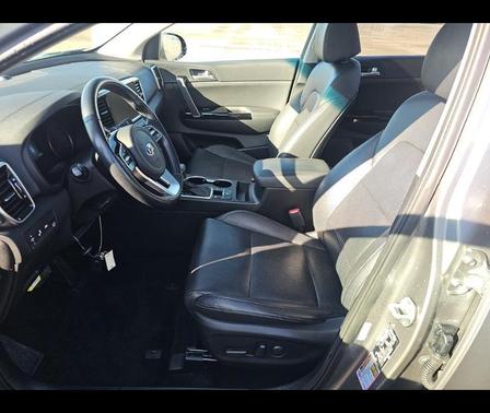 2022 Kia Sportage EX