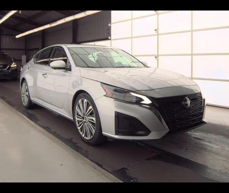 2023 Nissan Altima 2.5 SL