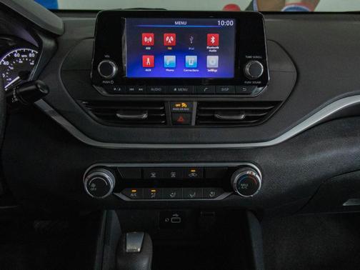 2022 Nissan Altima 2.5 S