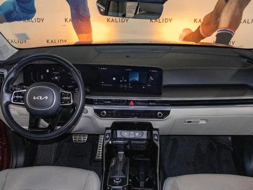 Red 2025 Kia Sorento SX
