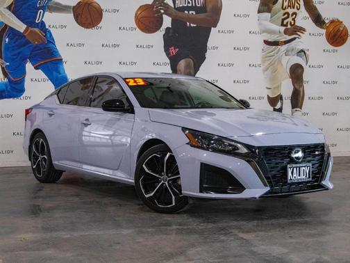 2023 Nissan Altima 2.5 SR
