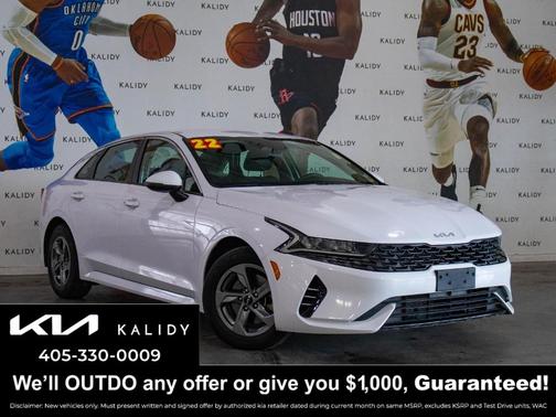 Glacial White Pearl 2022 Kia K5 LXS