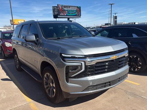 2025 Chevrolet Tahoe LS