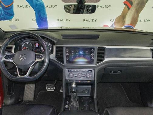 2021 Volkswagen Atlas Cross Sport 3.6L V6 SE w/Technology R-Line