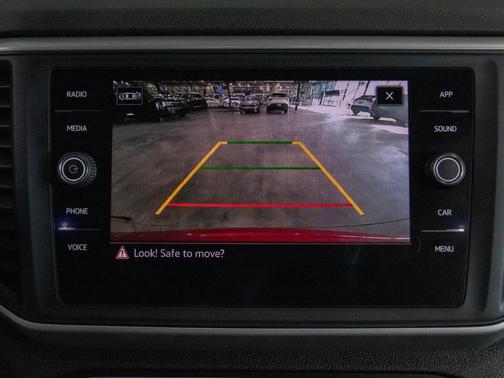 2021 Volkswagen Atlas Cross Sport 3.6L V6 SE w/Technology R-Line