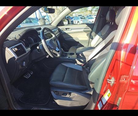 2021 Volkswagen Atlas Cross Sport 3.6L V6 SE w/Technology R-Line