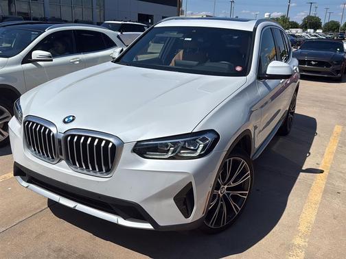 Mineral White Metallic 2023 BMW X3 xDrive30i