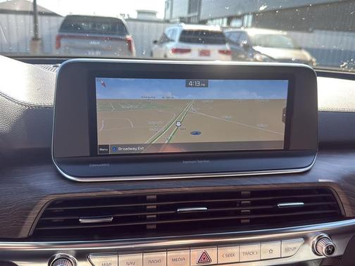 Black 2022 Kia Telluride SX