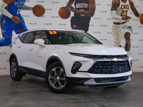 Summit White 2025 Chevrolet Blazer LT