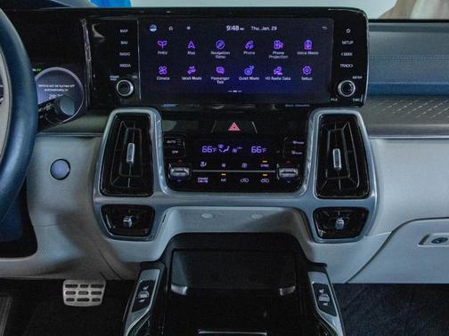 2023 Kia Sorento Plug-In Hybrid SX Prestige