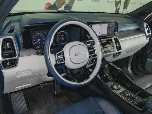 2023 Kia Sorento Plug-In Hybrid SX Prestige