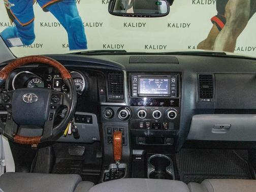 2019 Toyota Sequoia Platinum