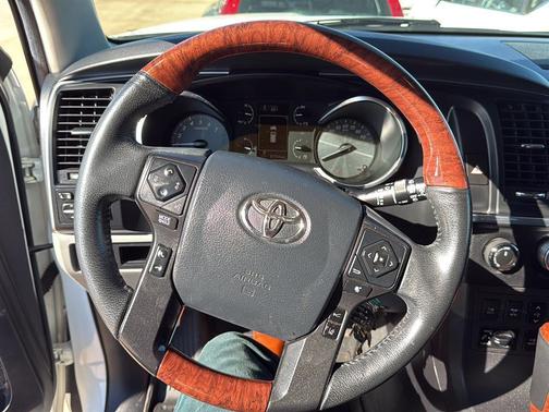 2019 Toyota Sequoia Platinum