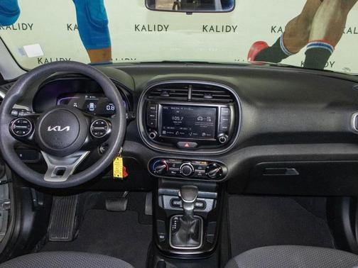 2024 Kia Soul LX