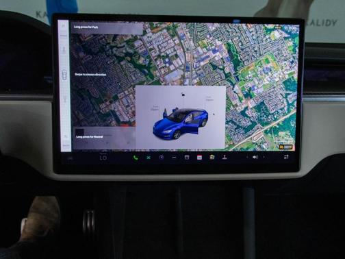 2023 Tesla Model S Plaid