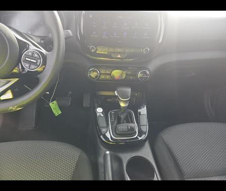 2024 Kia Soul S