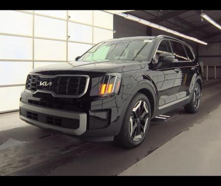 Ebony Black 2025 Kia Telluride S