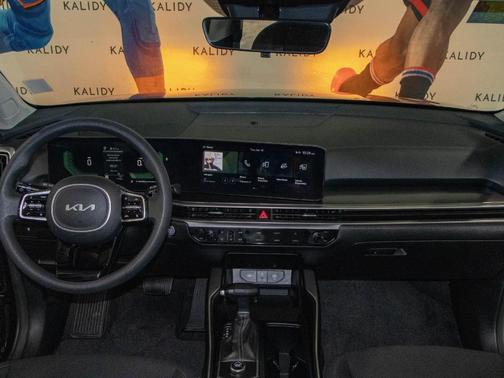 2024 Kia Sorento LX