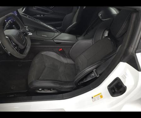 Arctic White 2023 Chevrolet Corvette Stingray w/3LT