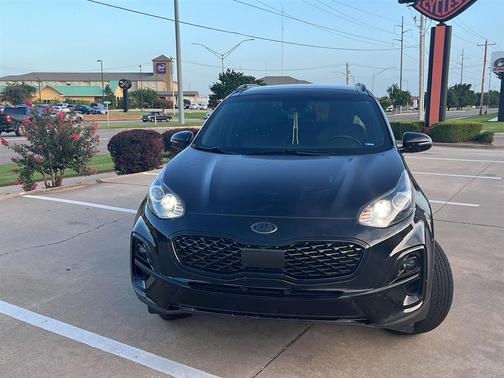 Black Cherry 2021 Kia Sportage S