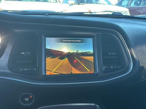 2018 Dodge Challenger 392 Hemi Scat Pack Shaker