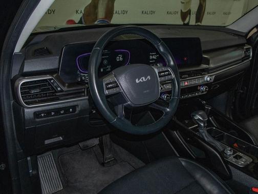 Ebony Black 2025 Kia Telluride S