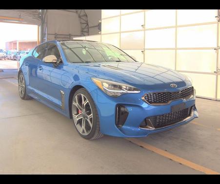 2019 Kia Stinger GT2