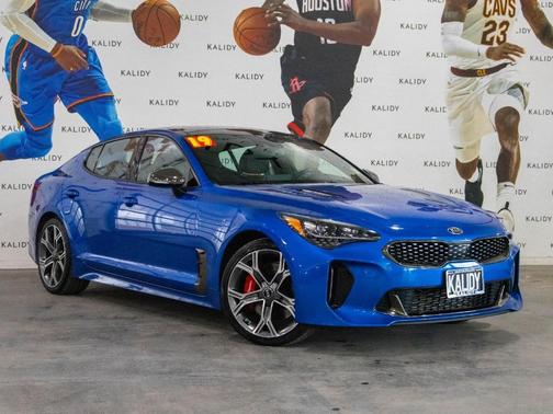 2019 Kia Stinger GT2