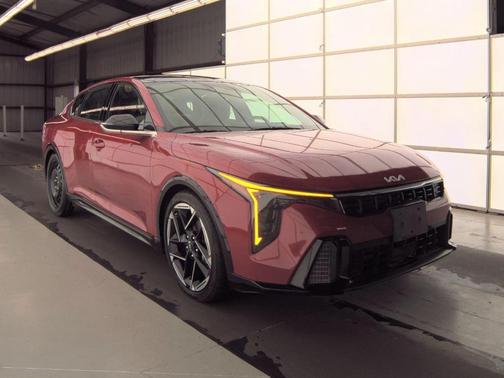 Currant Red 2025 Kia K4 GT-Line