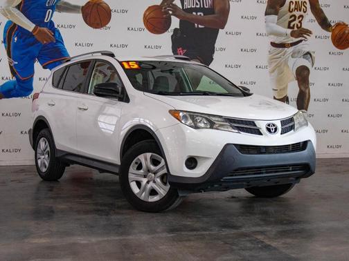 2015 Toyota RAV4 LE