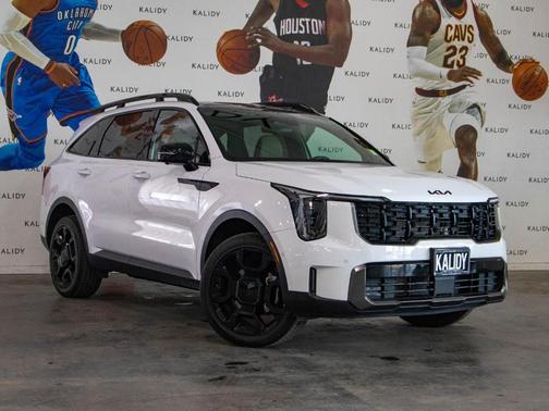 Glacial White Pearl 2025 Kia Sorento SX Prestige