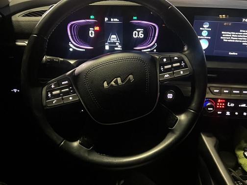 2024 Kia Telluride LX