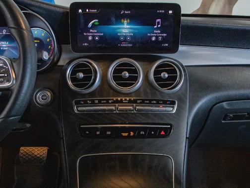 2022 Mercedes-Benz GLC 300 Base