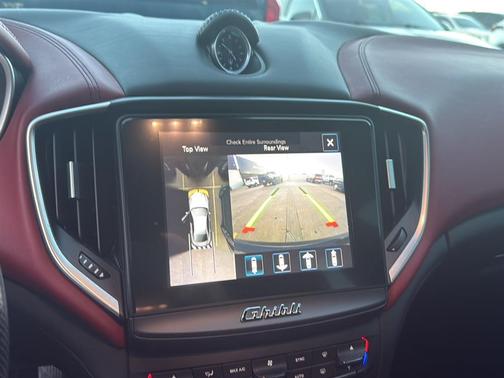 2018 Maserati Ghibli Base