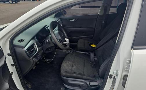 2022 Kia Rio LX