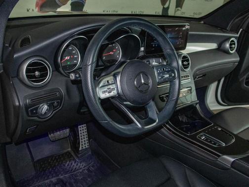 2022 Mercedes-Benz GLC 300 Base 4MATIC