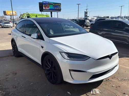 2023 Tesla Model X Plaid