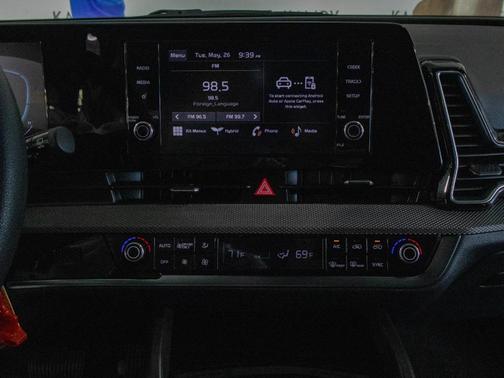 Fusion Orange 2025 Kia Sportage Hybrid LX