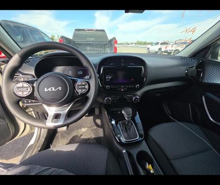 2023 Kia Soul S