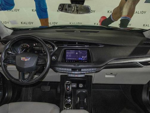 2019 Cadillac XT4 Luxury