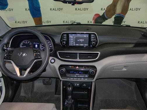 Dazzling White 2019 Hyundai TUCSON SEL