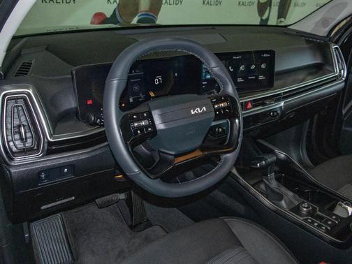 Ebony Black 2026 Kia Sorento LX
