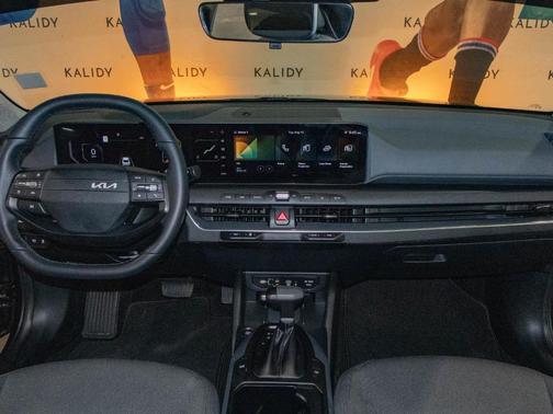 Aurora Black Pearl 2025 Kia K4 EX