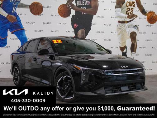 Aurora Black Pearl 2025 Kia K4 EX