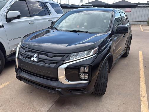 Black 2022 Mitsubishi Outlander Sport
