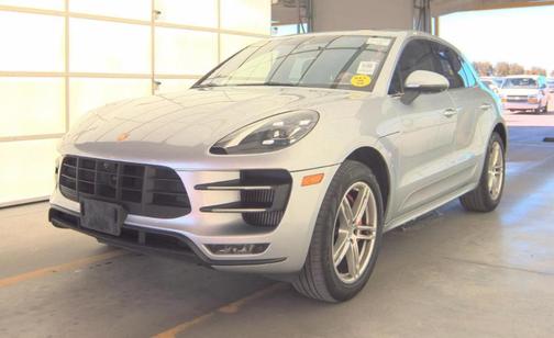 2017 Porsche Macan Turbo