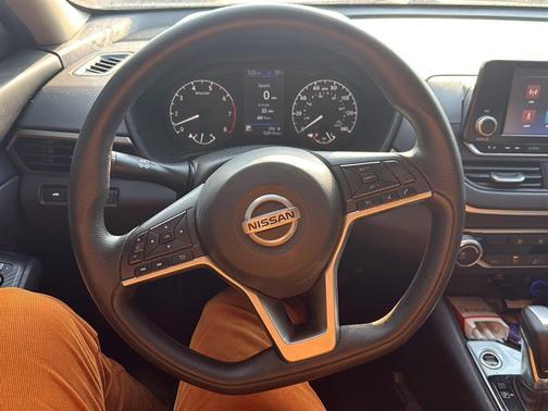 2022 Nissan Altima 2.5 S