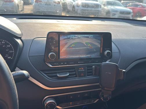 2022 Nissan Altima 2.5 S