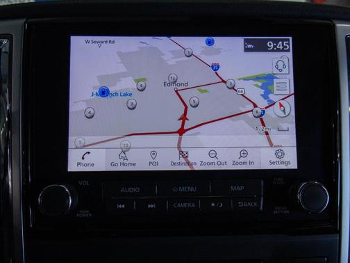 2021 Nissan Titan SL